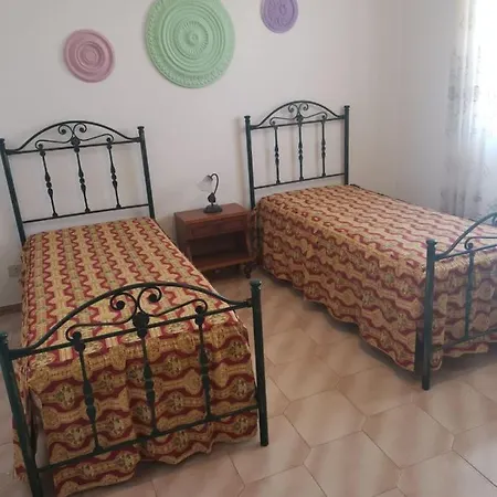 Casa Vacanze A Pescoluse بيت للعطل *